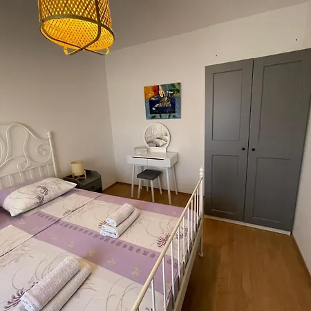 Apartmán Joyful With Beautiful View - Byta Leut *